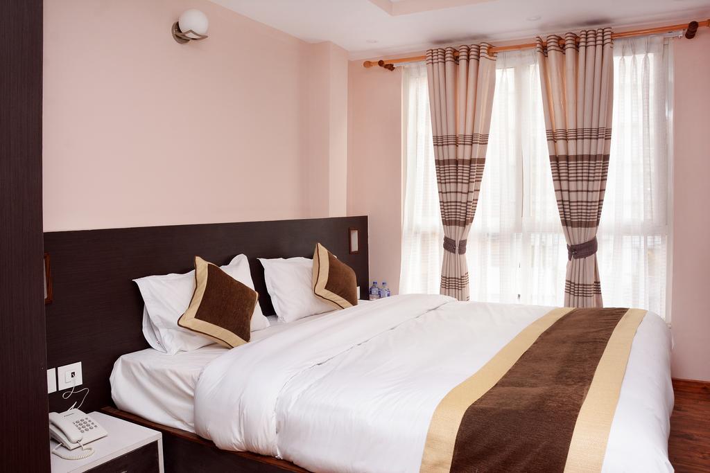 Lemon Tree Hotel Katmandou Extérieur photo