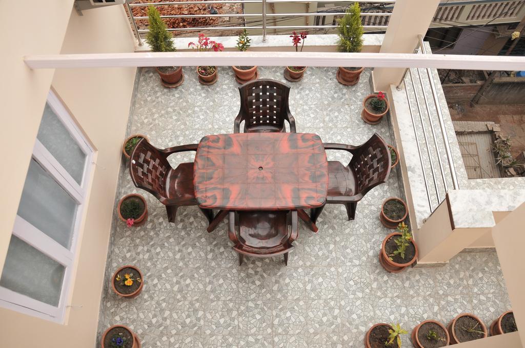 Lemon Tree Hotel Katmandou Extérieur photo