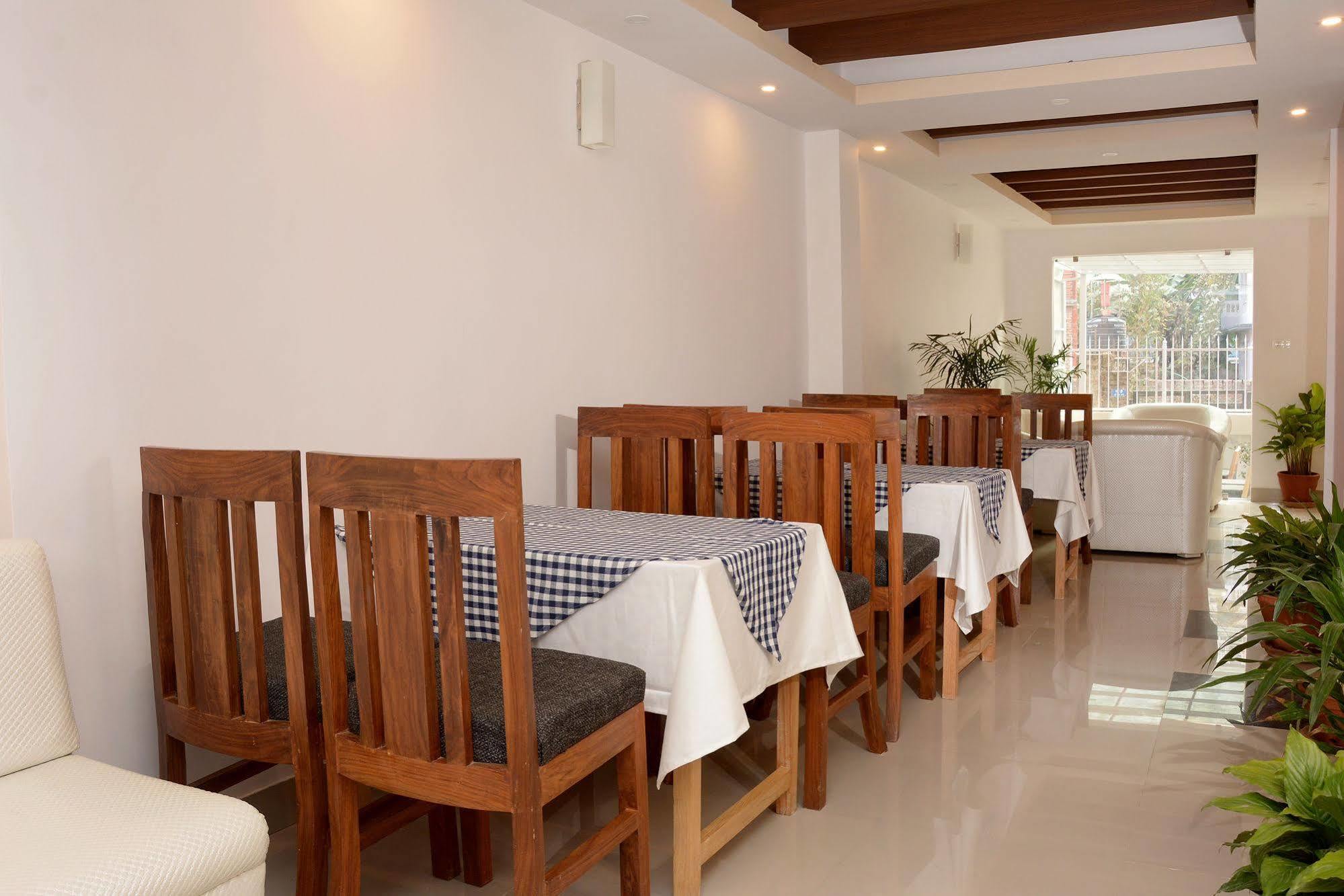 Lemon Tree Hotel Katmandou Extérieur photo