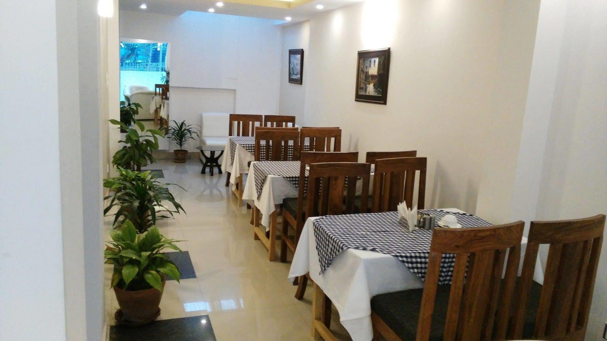 Lemon Tree Hotel Katmandou Extérieur photo
