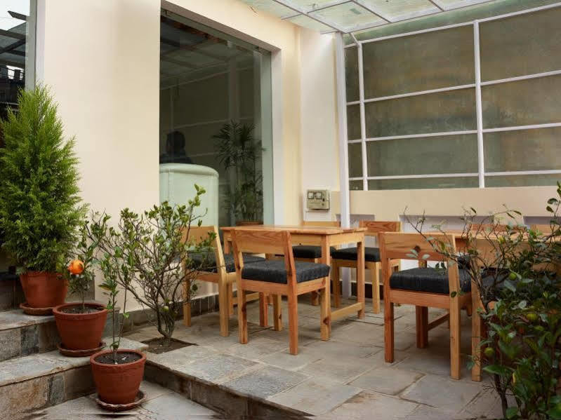 Lemon Tree Hotel Katmandou Extérieur photo